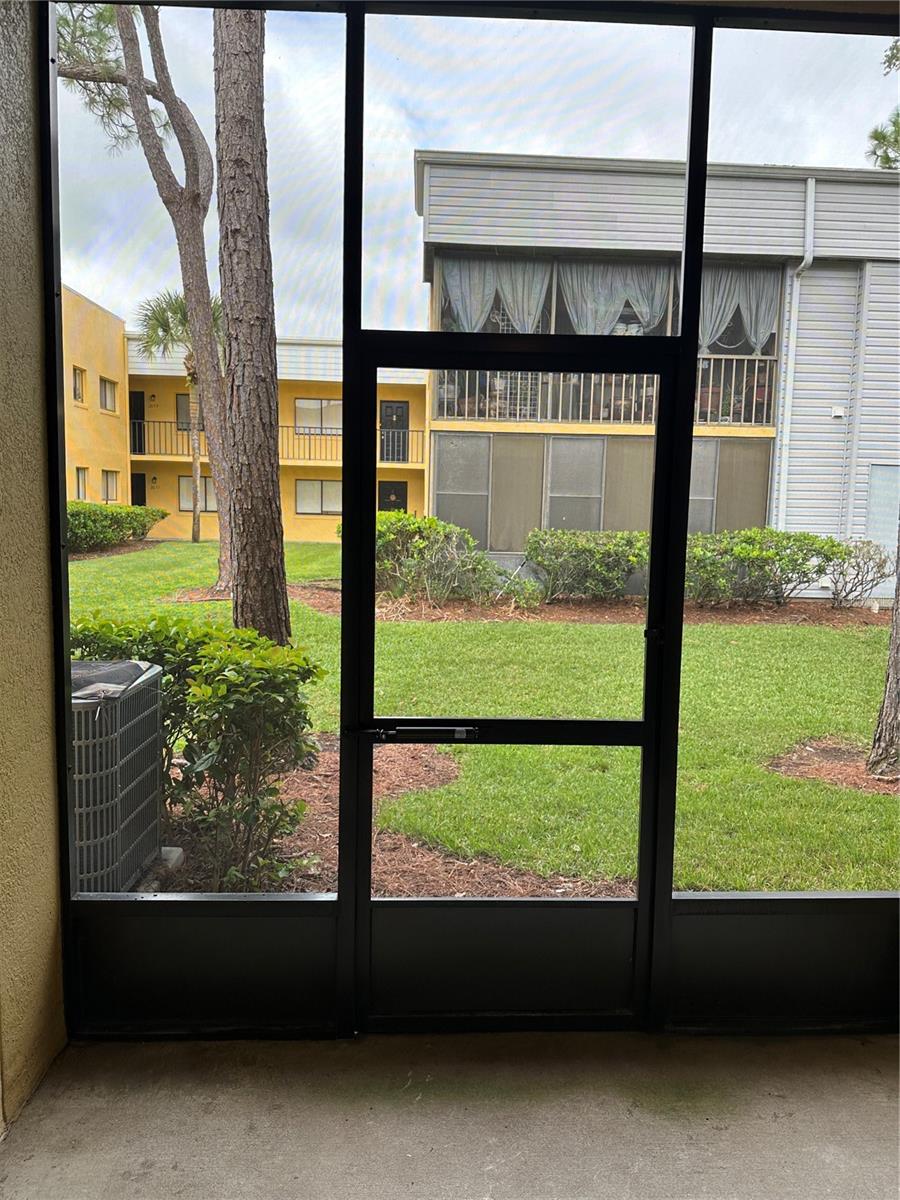 RESERVE/LAKEVIEW CONDO - Residential Lease