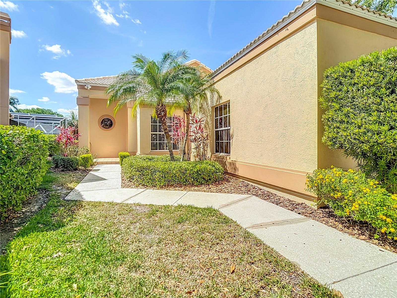 9308 FAIRWAY LAKES COURT