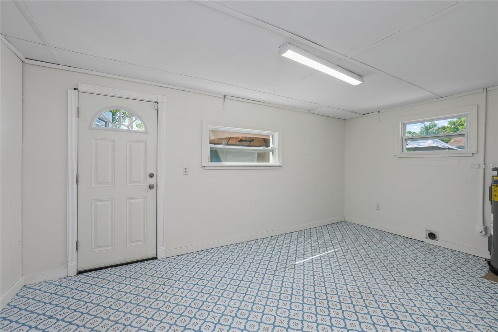 ANITA SUB - Residential