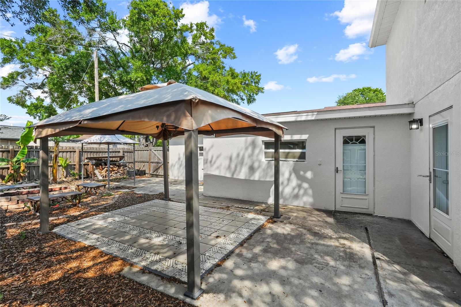 ANITA SUB - Residential