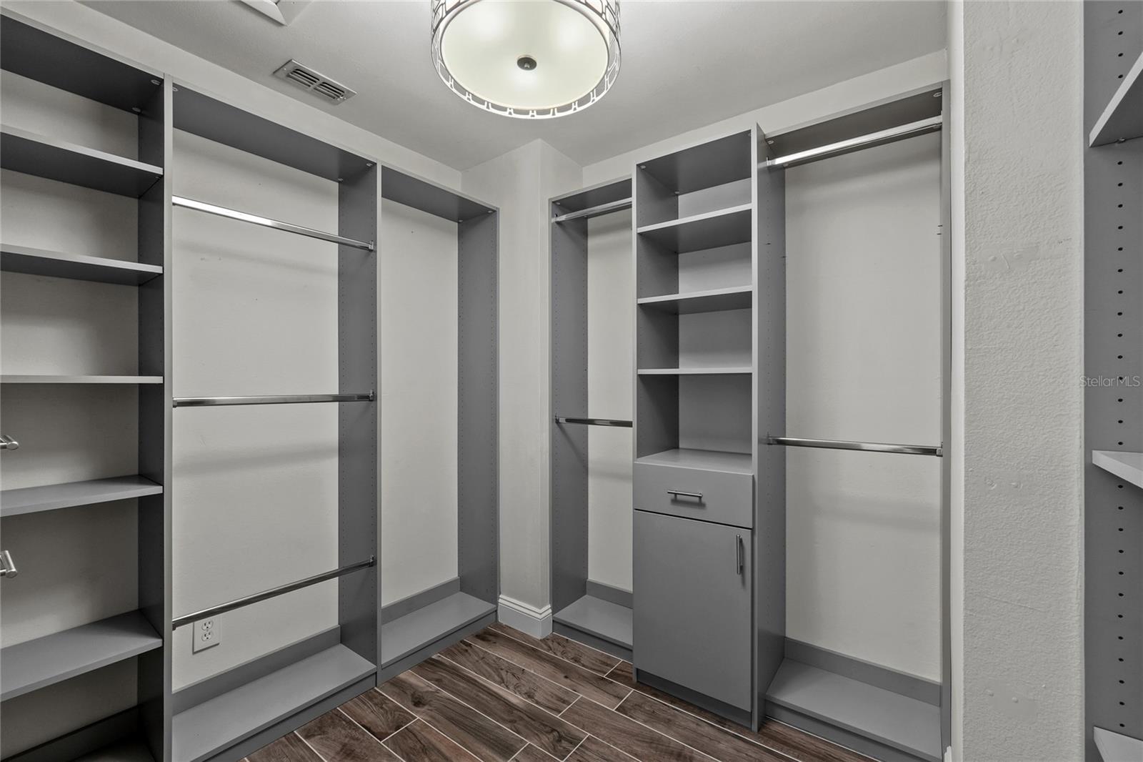 ANITA SUB - Residential