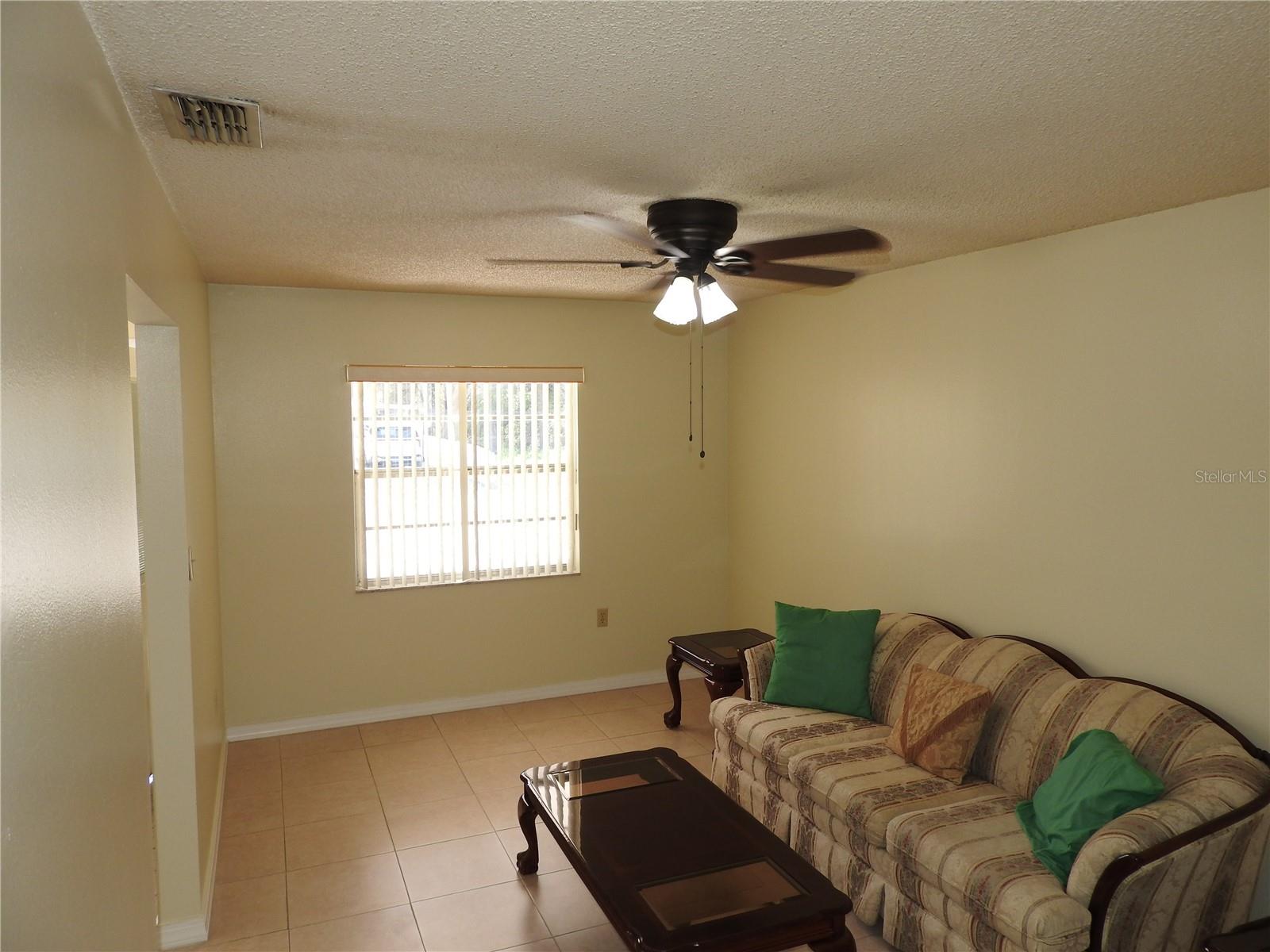 CRESTRIDGE SUB FIRST ADD - Residential