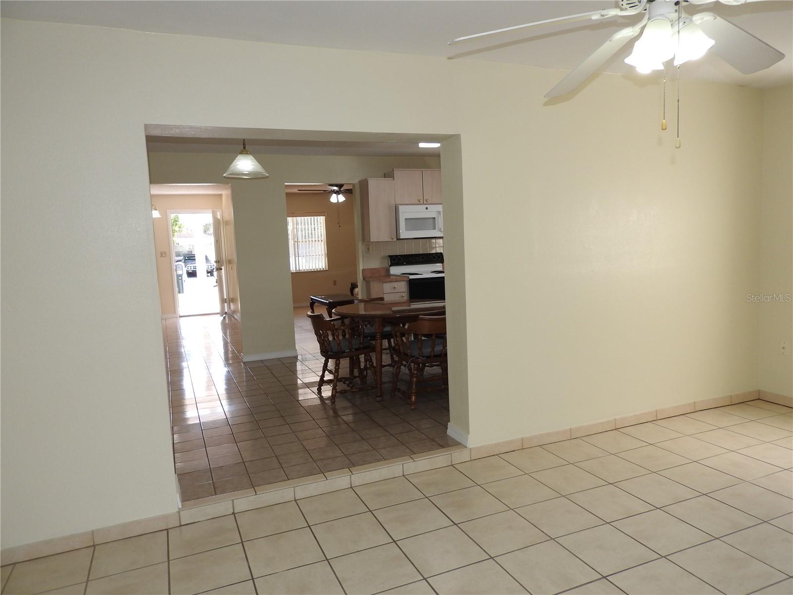 CRESTRIDGE SUB FIRST ADD - Residential