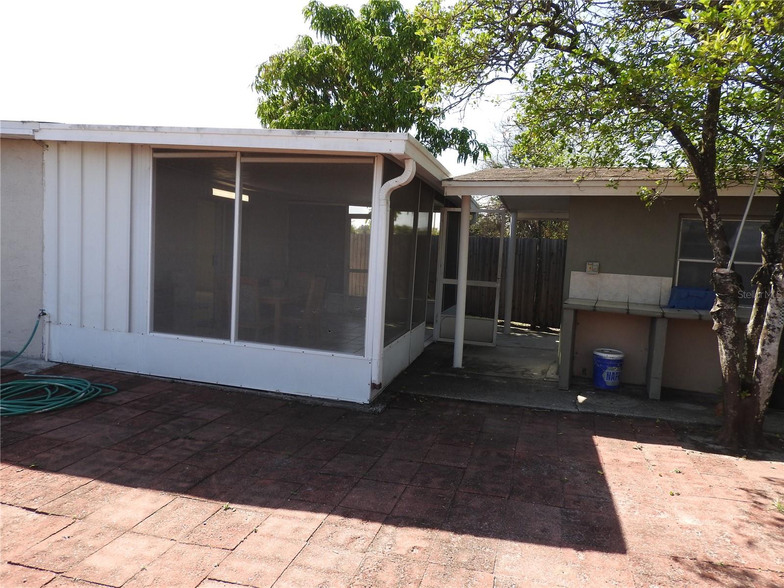 CRESTRIDGE SUB FIRST ADD - Residential