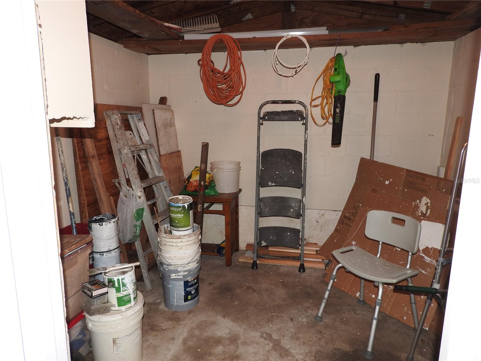 CRESTRIDGE SUB FIRST ADD - Residential