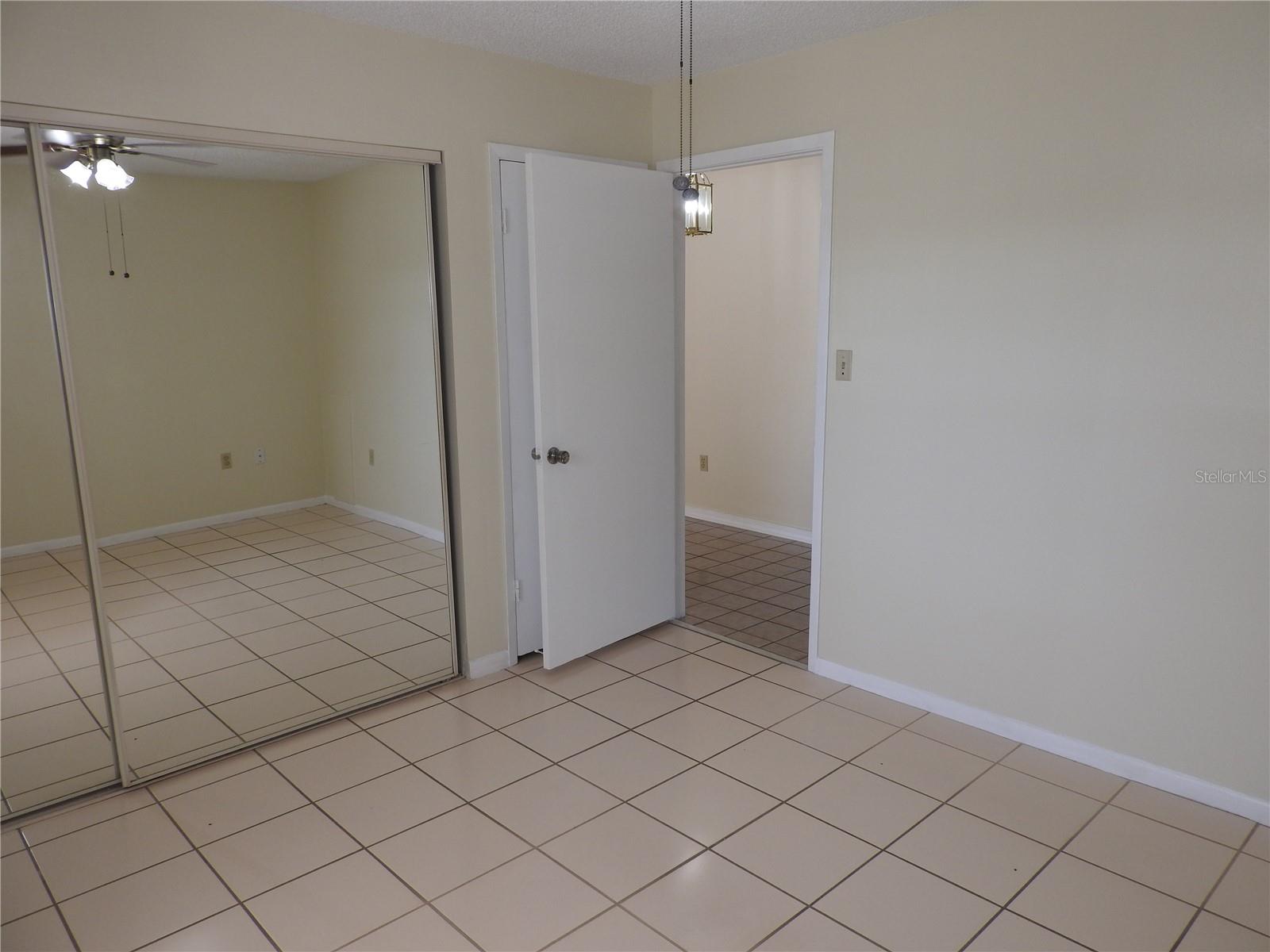 CRESTRIDGE SUB FIRST ADD - Residential