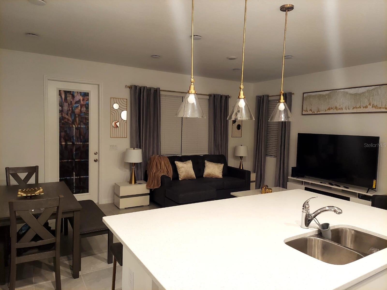 FESTIVAL PH 5 - Residential