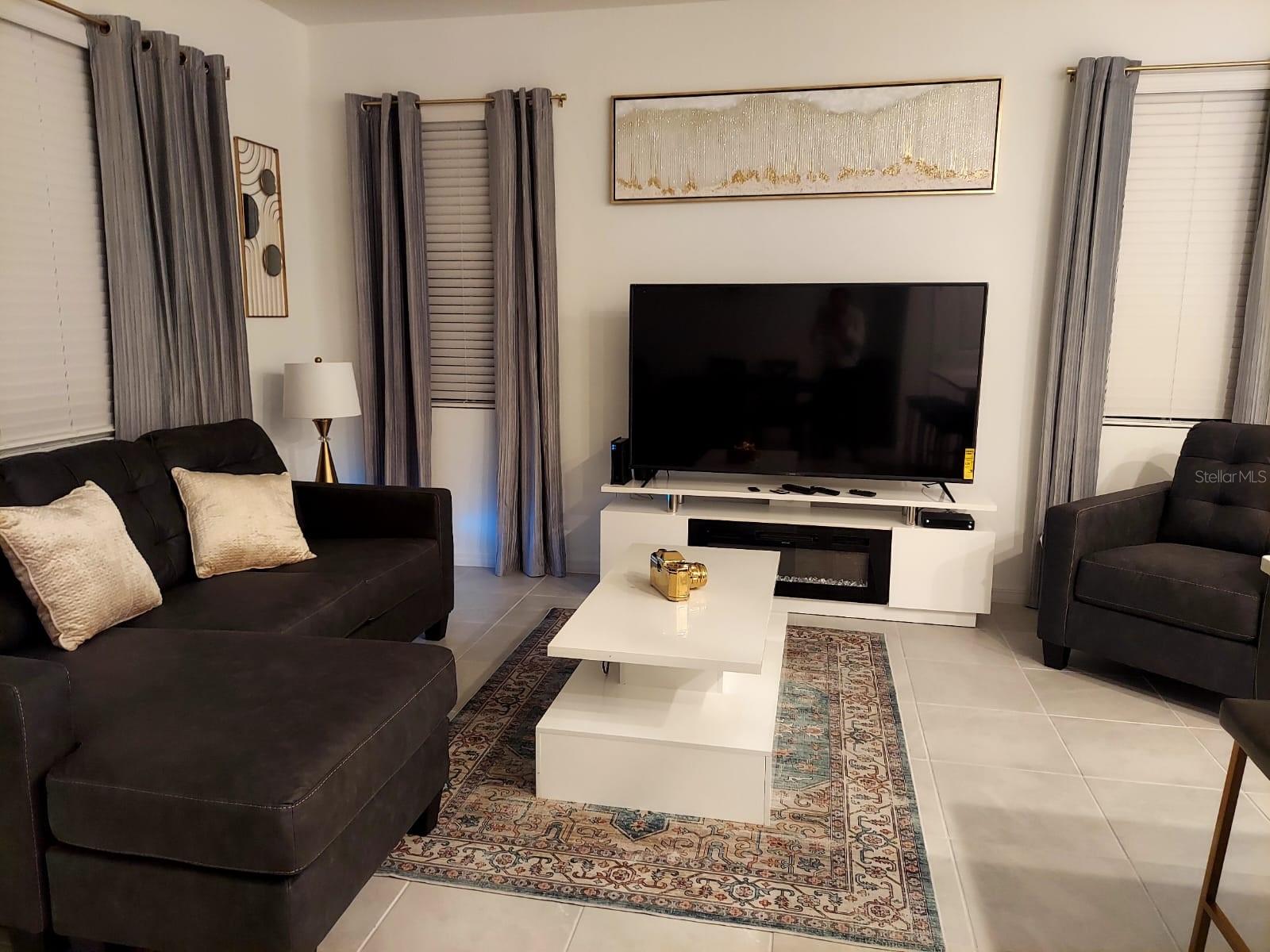 FESTIVAL PH 5 - Residential