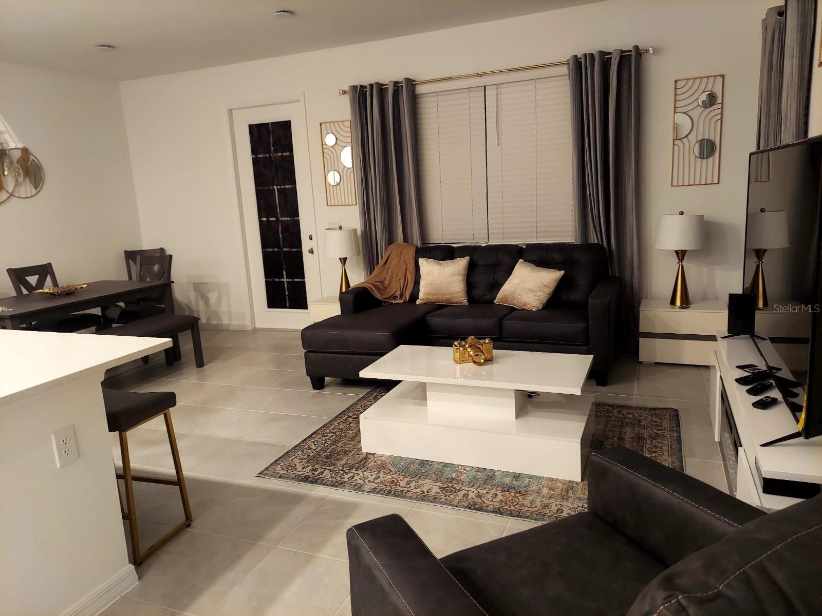 FESTIVAL PH 5 - Residential