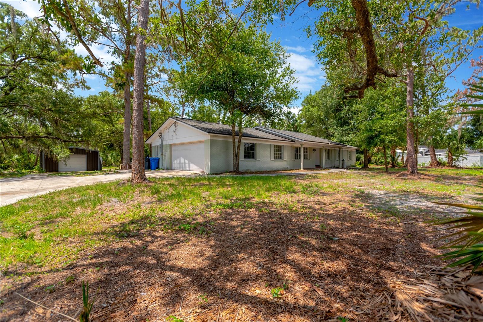 605 RONELE DRIVE
