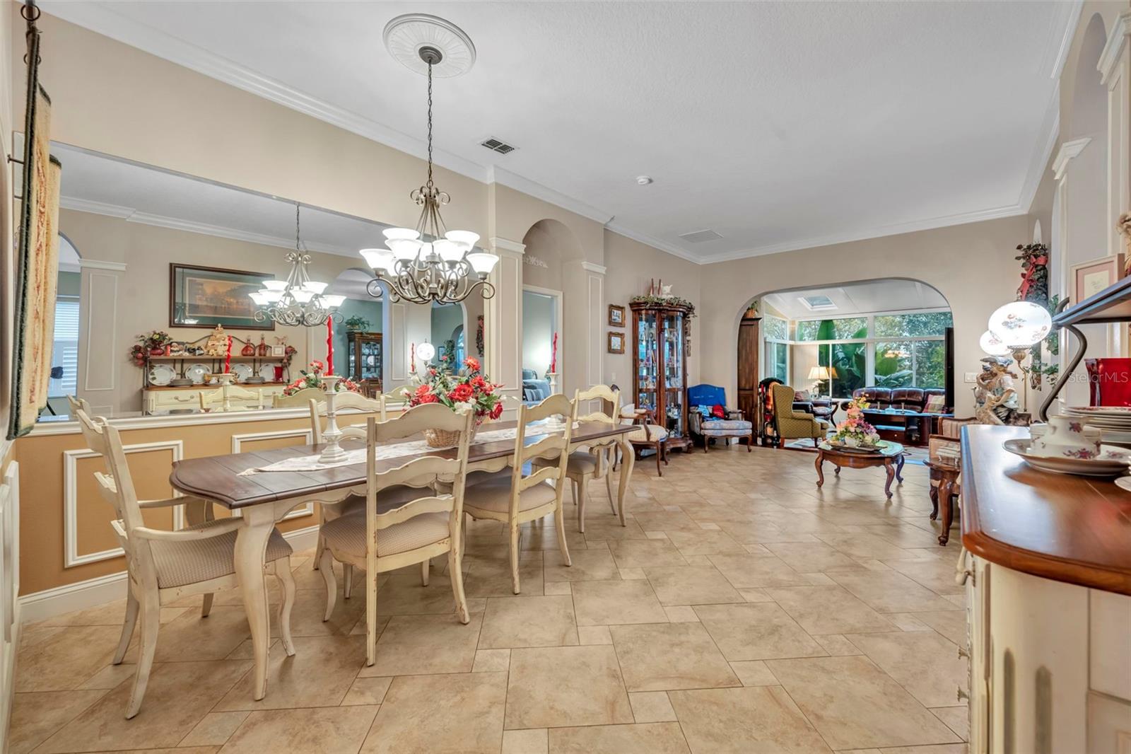 923 WOLF CREEK STREET