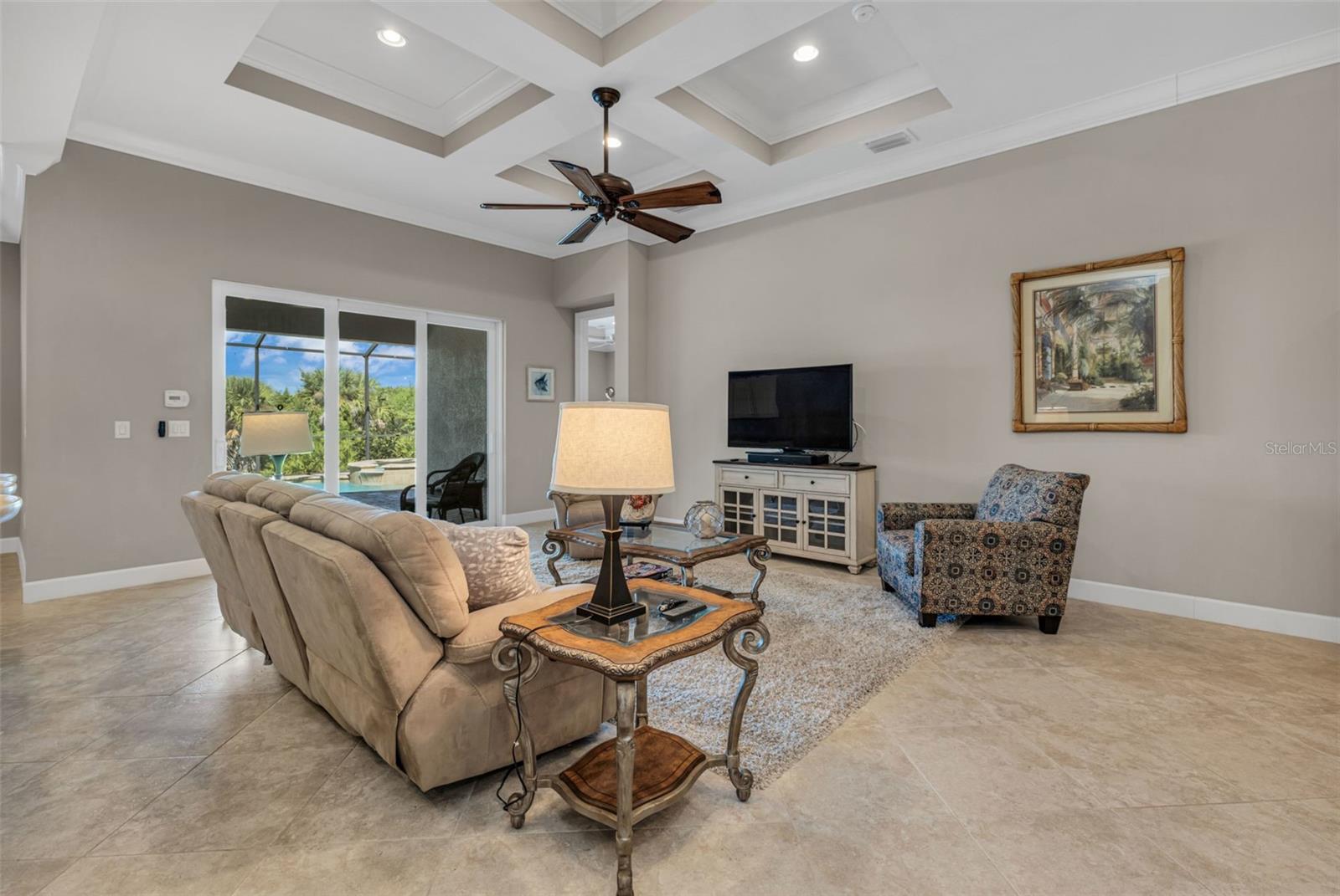 RIVERWOOD - Residential