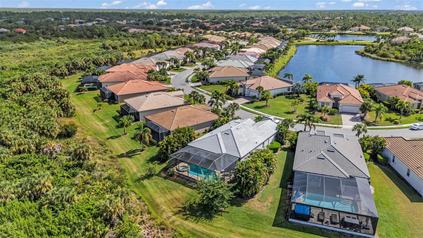 RIVERWOOD - Residential