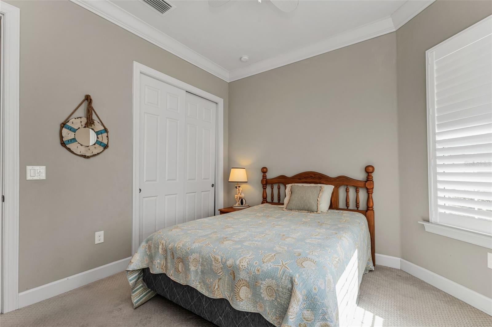 RIVERWOOD - Residential