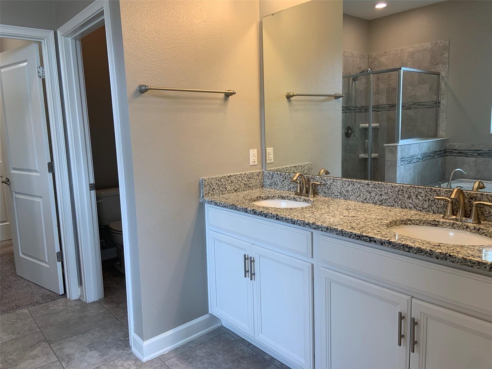 WYNDHAM LAKES ESTATES - Residential Lease