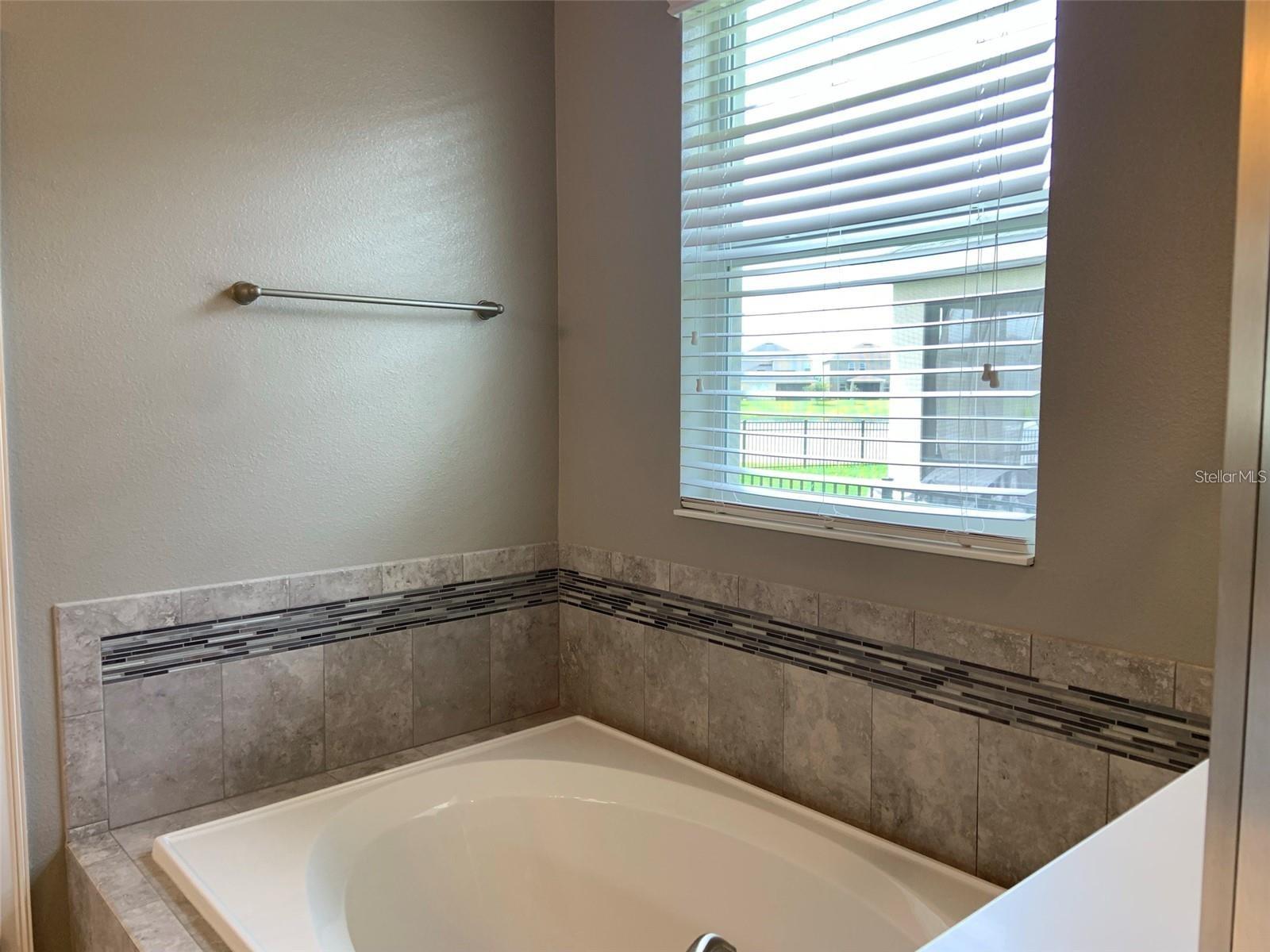 WYNDHAM LAKES ESTATES - Residential Lease