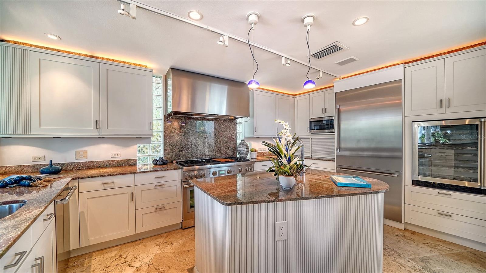 SIESTA REV - Residential