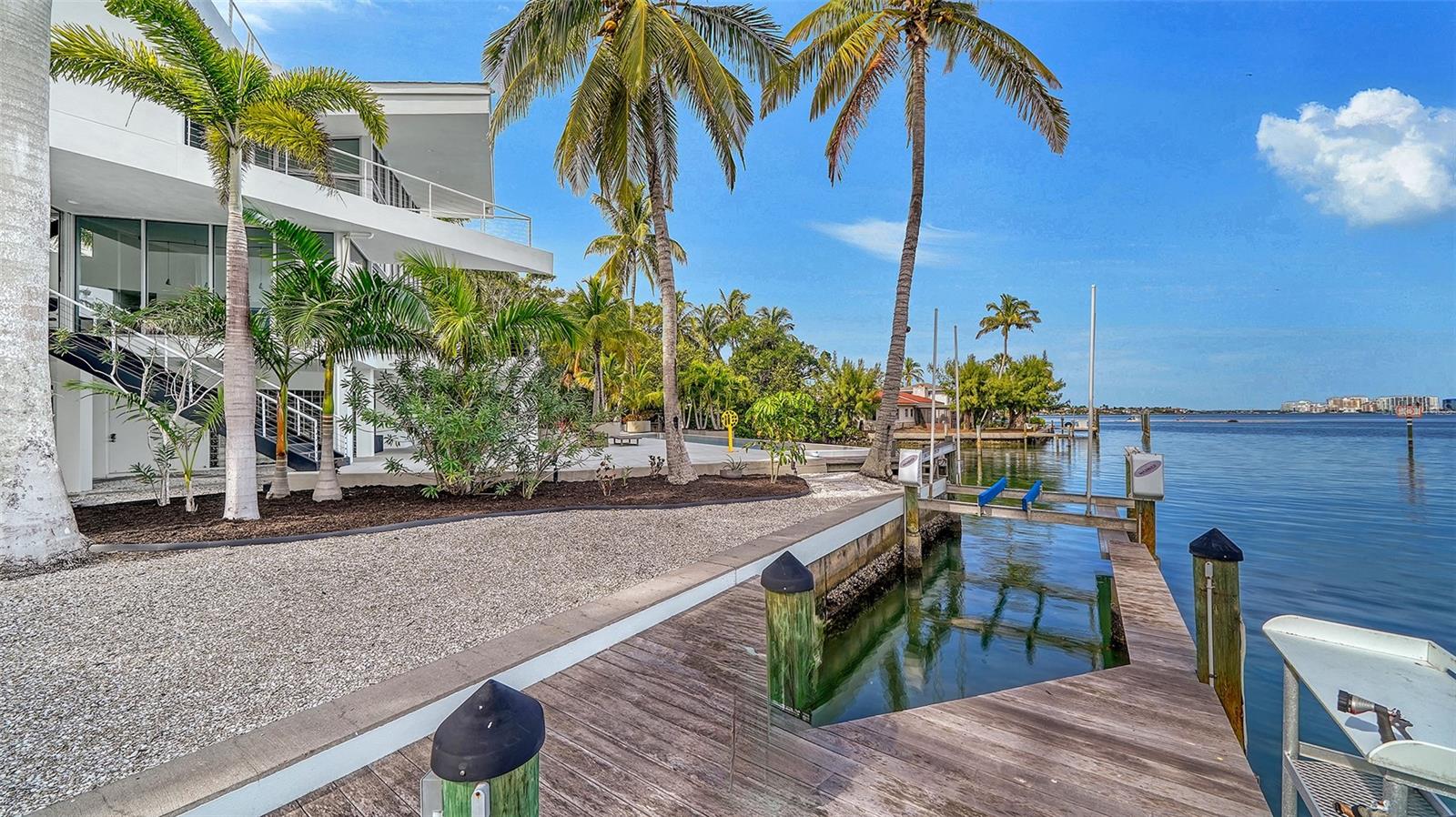 SIESTA REV - Residential