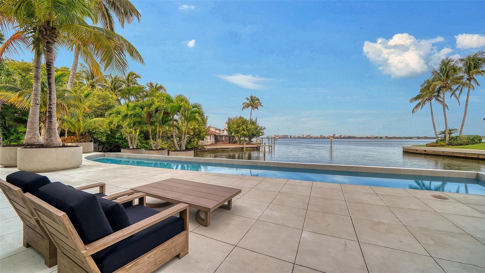 SIESTA REV - Residential