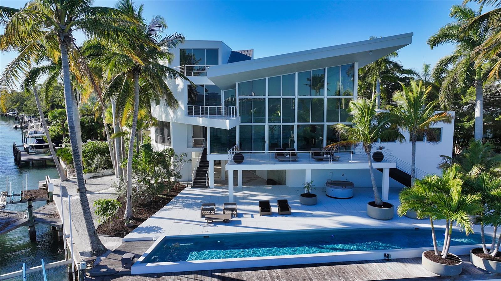 SIESTA REV - Residential