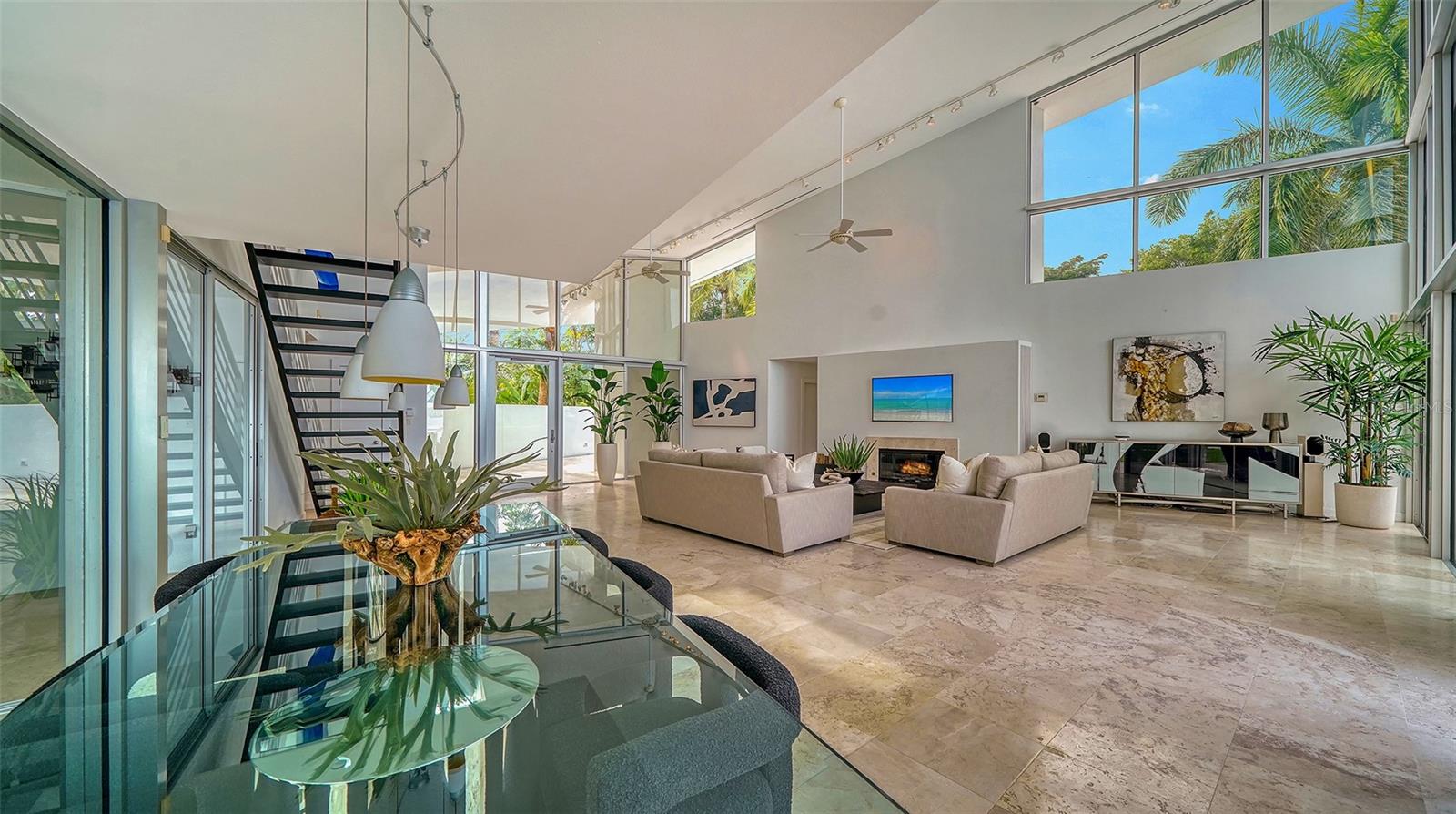 SIESTA REV - Residential