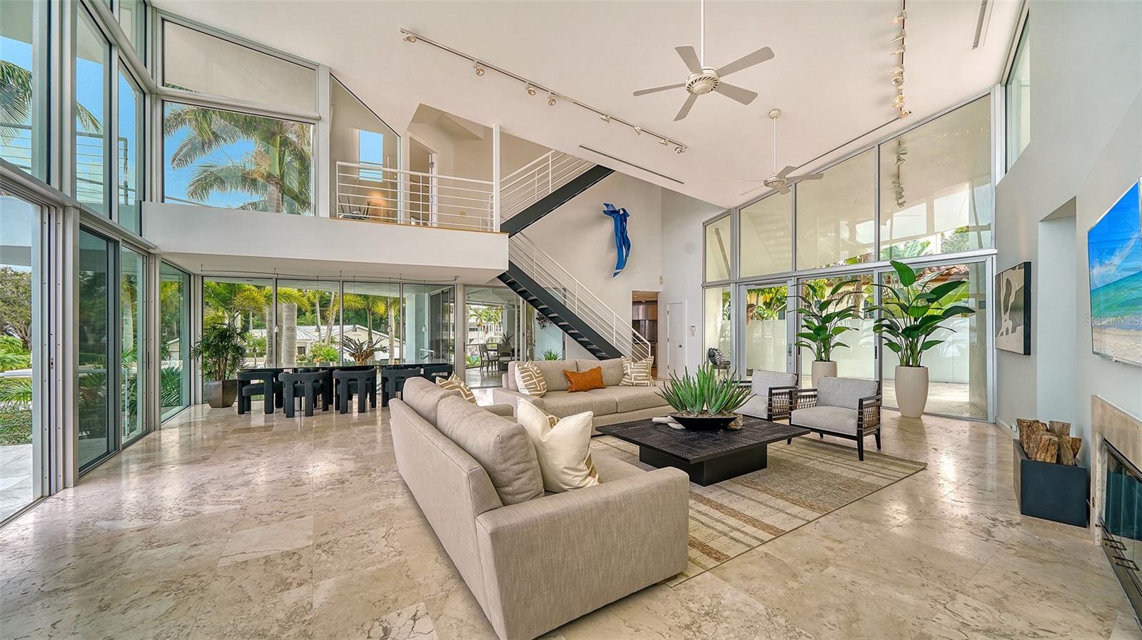 SIESTA REV - Residential