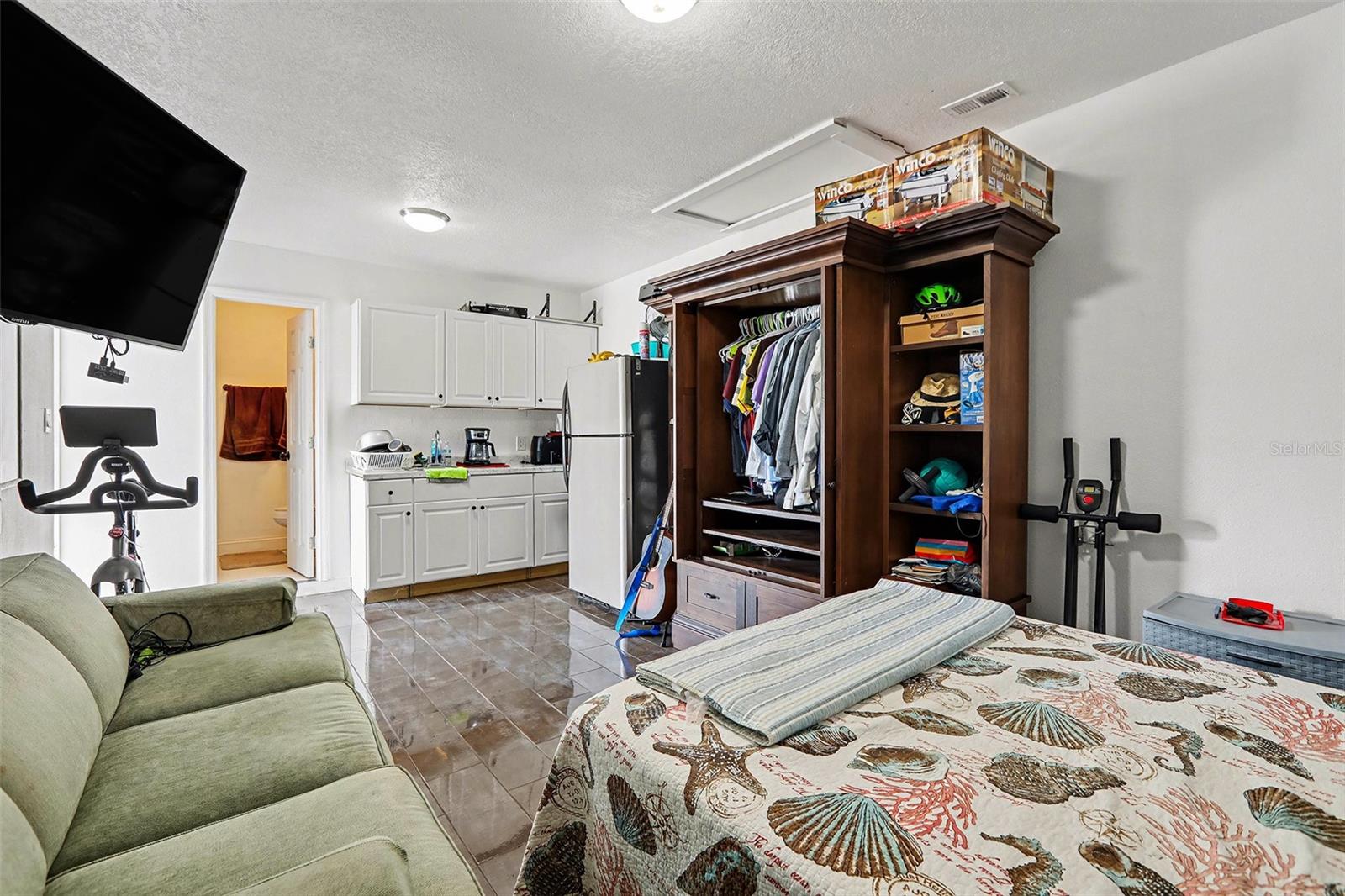 MCCOLLUMS LAKE - Residential