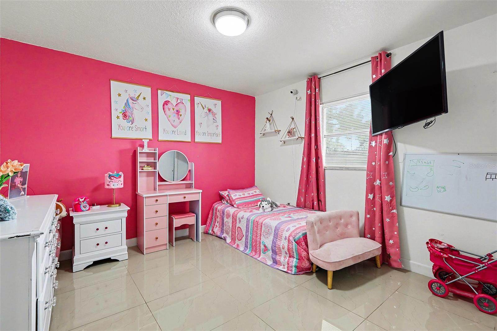 MCCOLLUMS LAKE - Residential