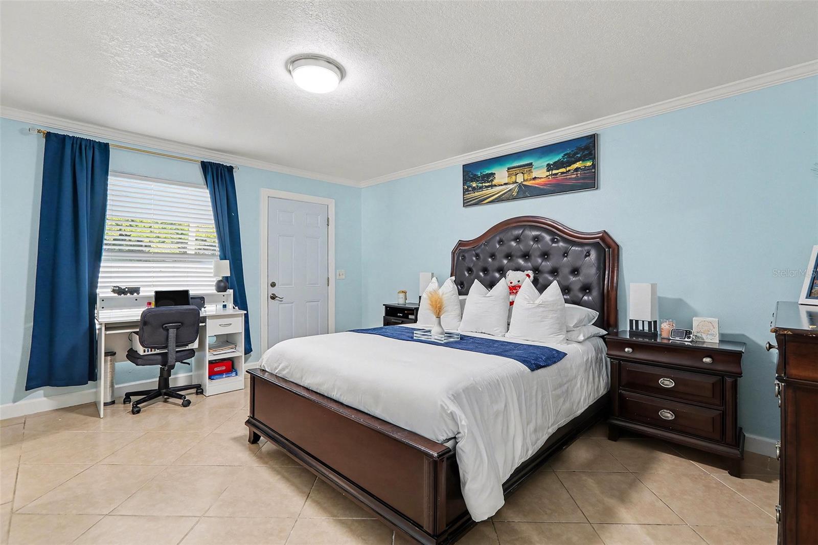 MCCOLLUMS LAKE - Residential