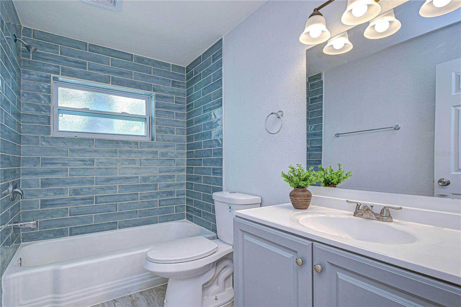 CARTER & BOYLES SUB - Residential Lease