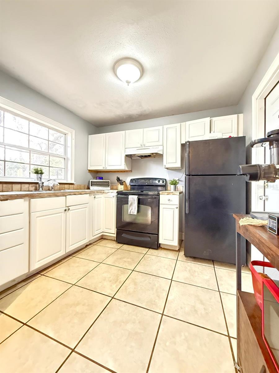 SUN HAVEN FIRST ADD - Residential