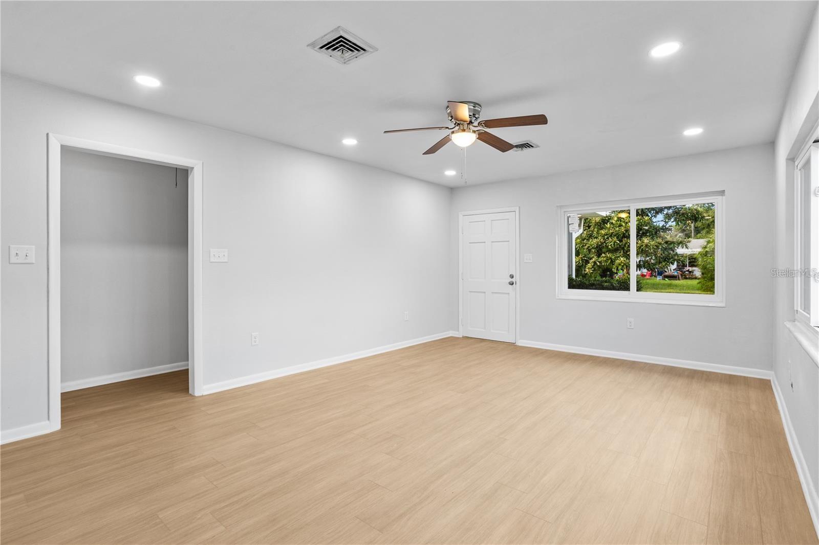 PARKLAND VILLAGE - Residential