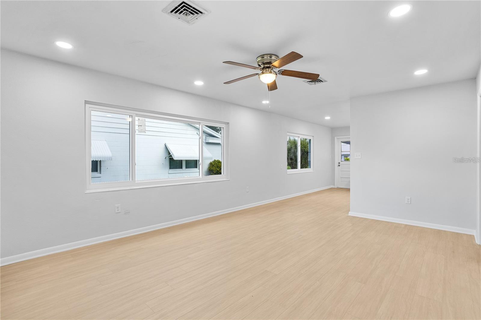 PARKLAND VILLAGE - Residential