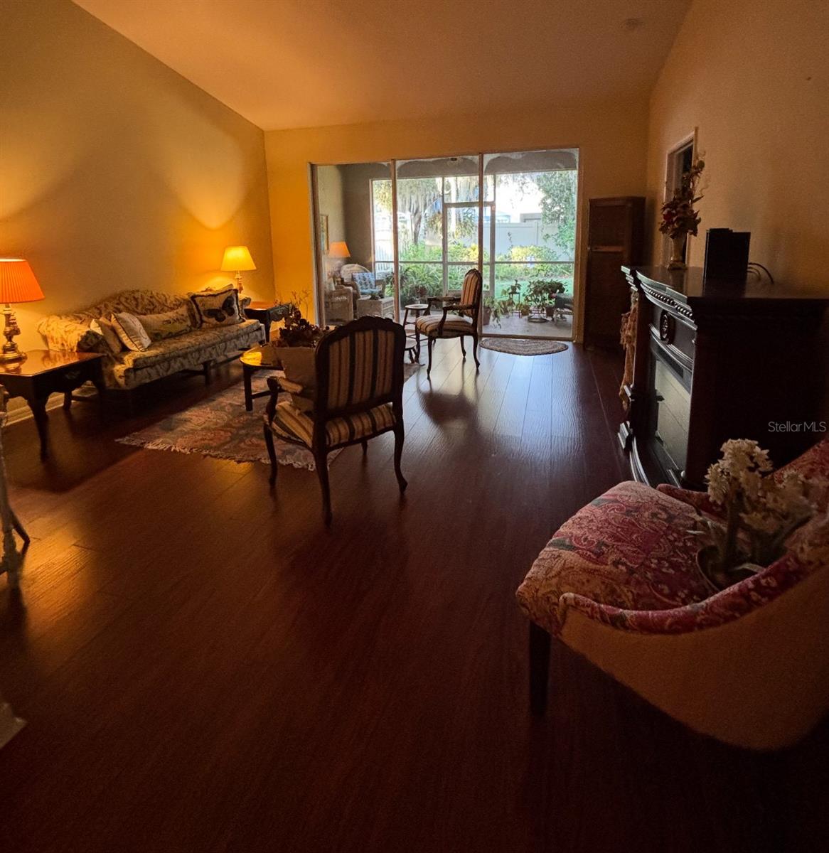 SAVANNAH LANDINGS TWNHMS - Residential