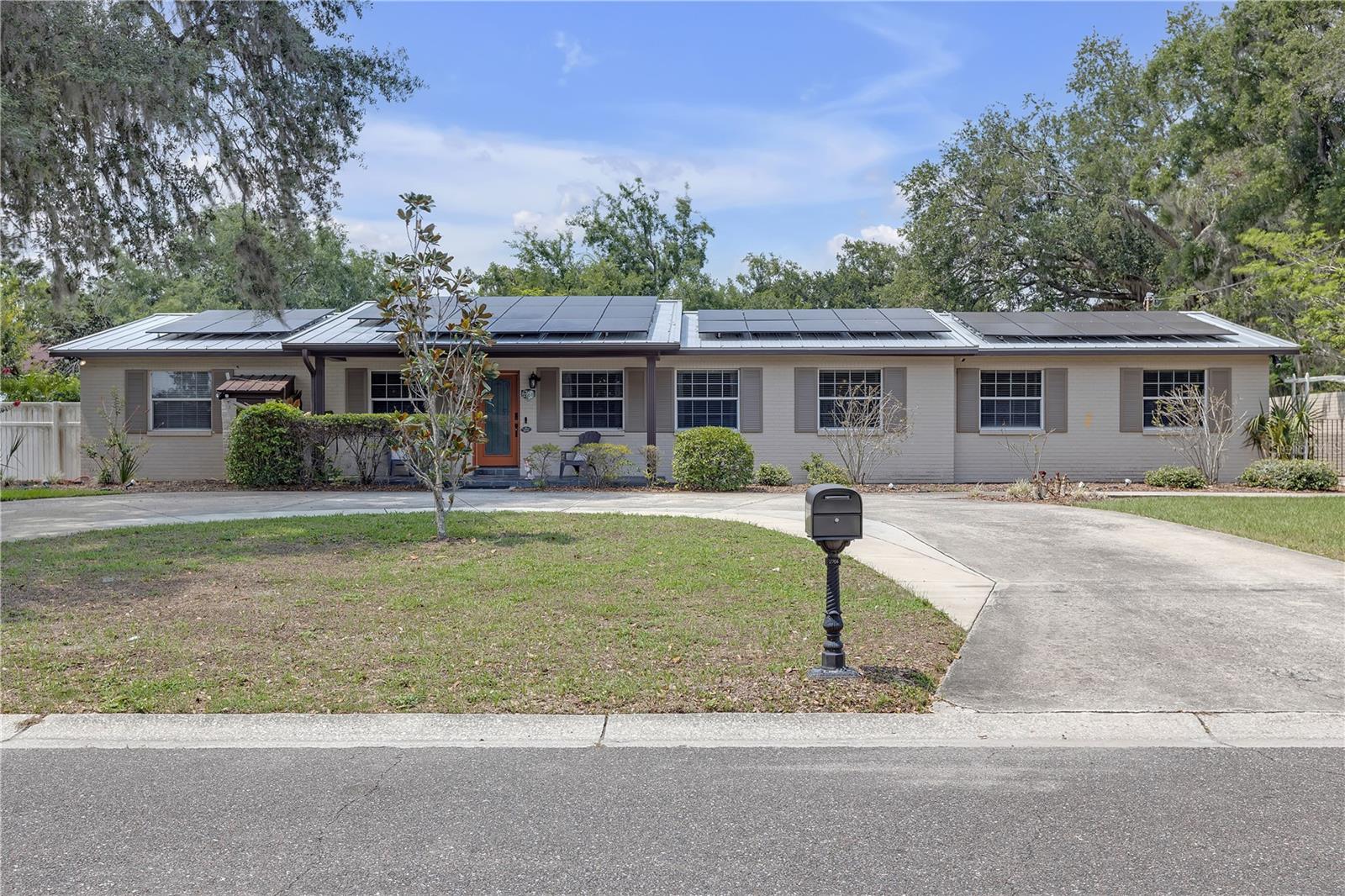 Listing image 4