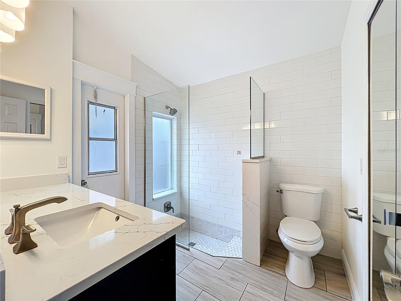 DEER RUN UNIT 17 - Residential