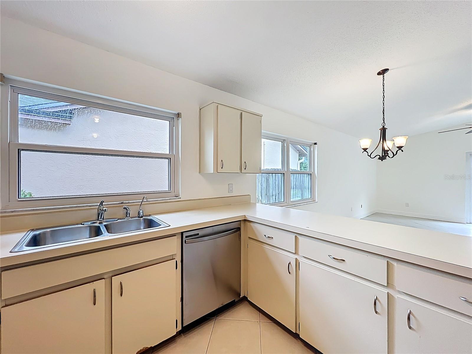 DEER RUN UNIT 17 - Residential