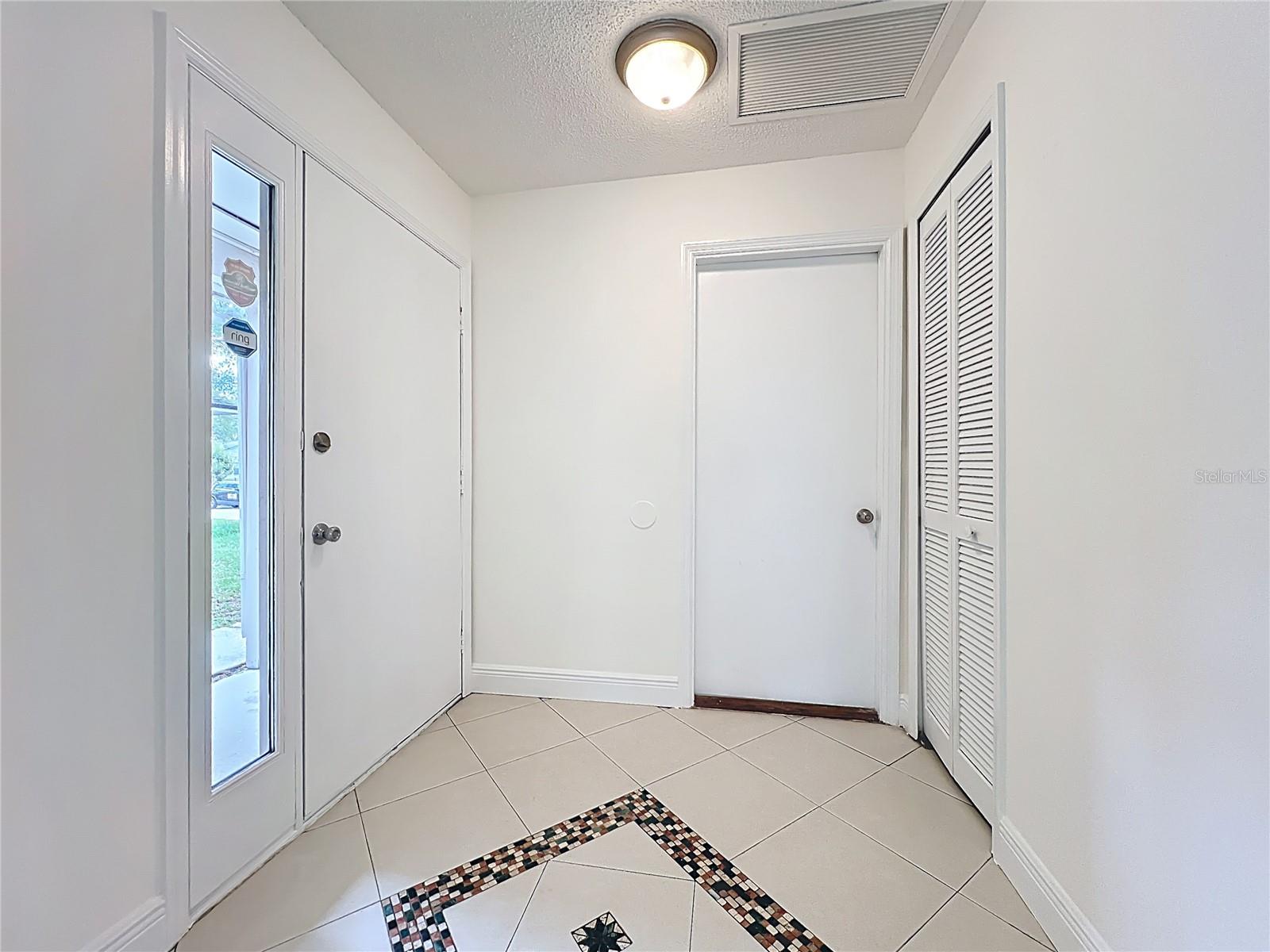 DEER RUN UNIT 17 - Residential