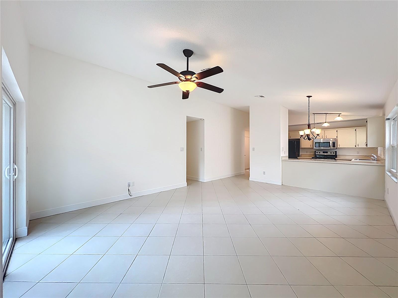 DEER RUN UNIT 17 - Residential