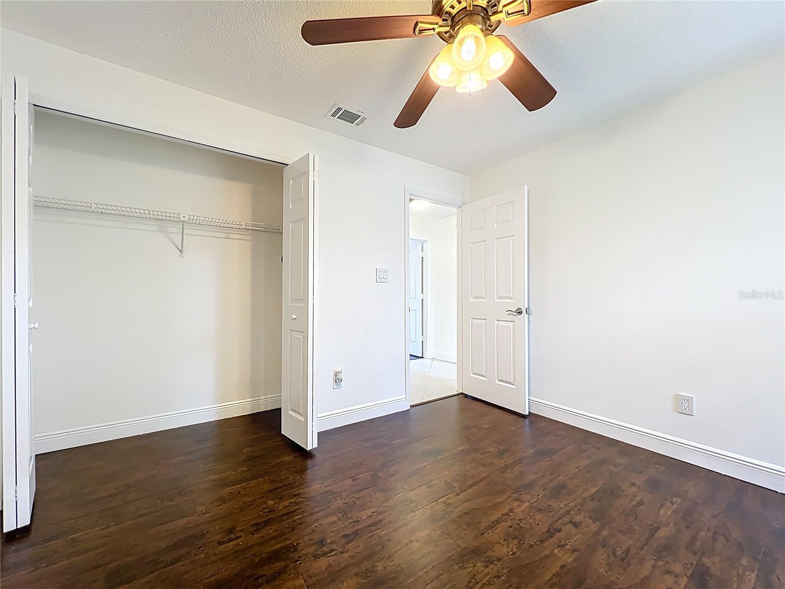 DEER RUN UNIT 17 - Residential