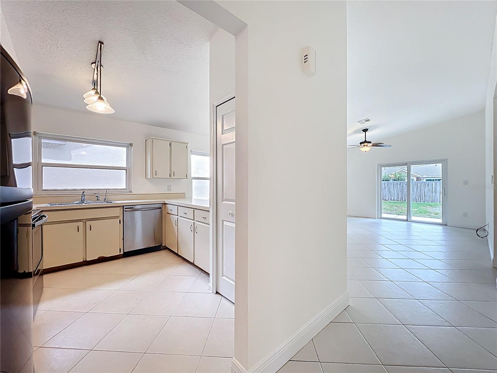 DEER RUN UNIT 17 - Residential