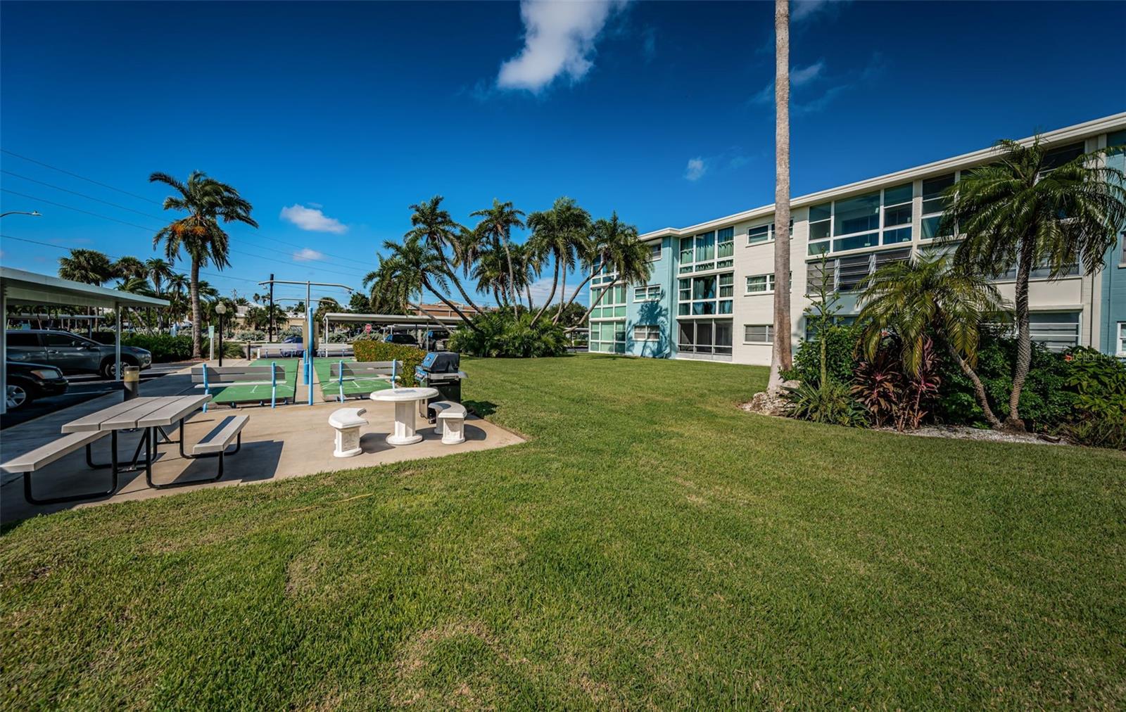 SYLVETTE CONDO - Residential Lease