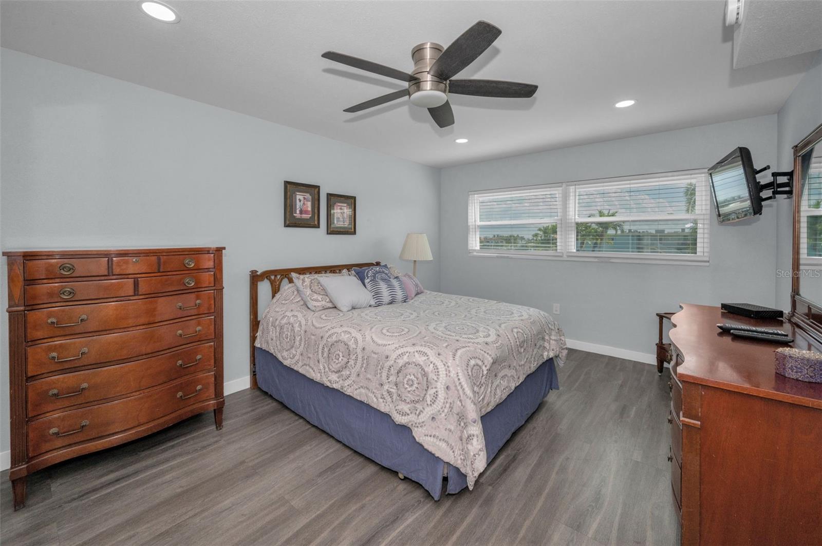 SYLVETTE CONDO - Residential Lease