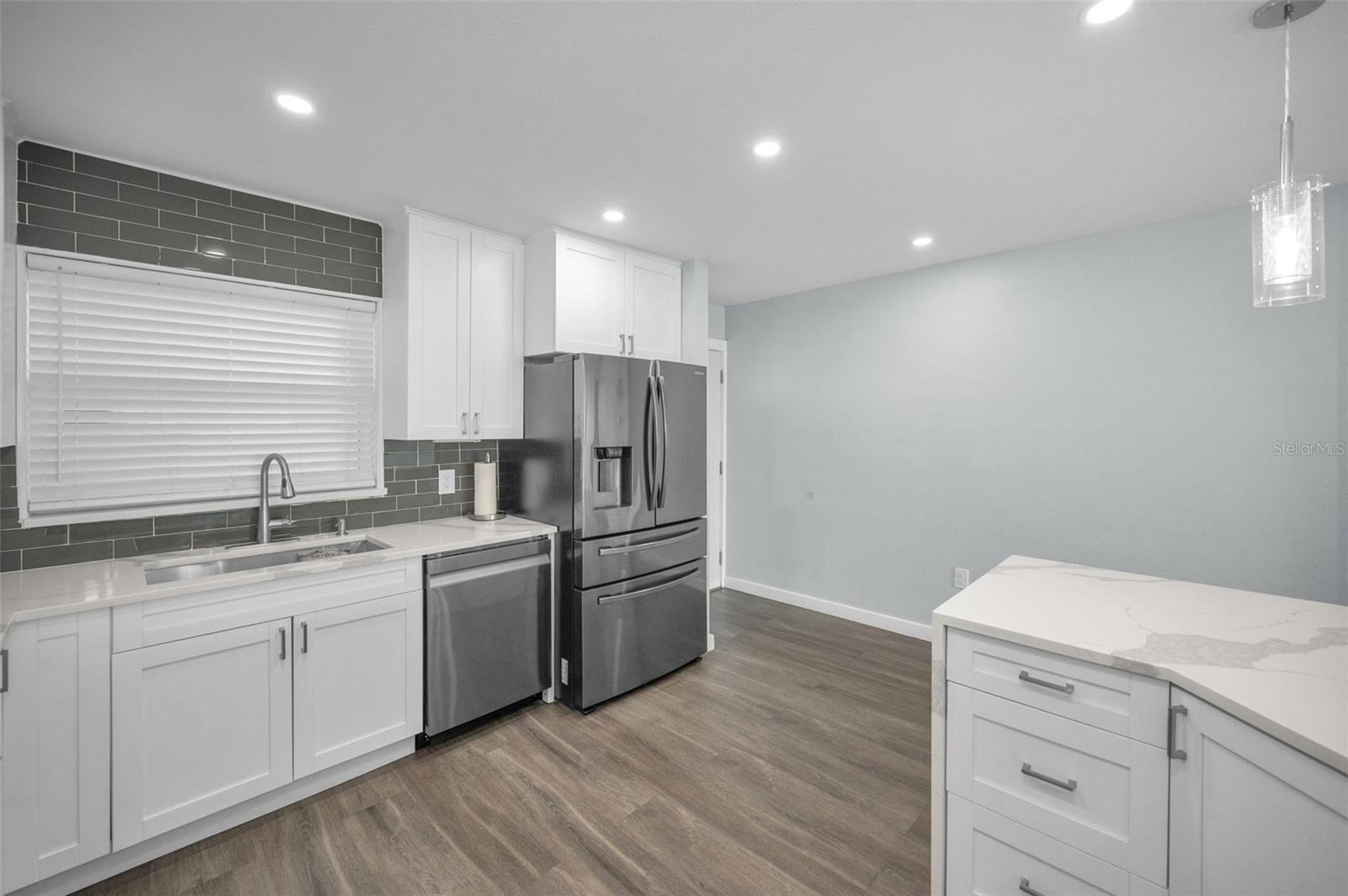 SYLVETTE CONDO - Residential Lease