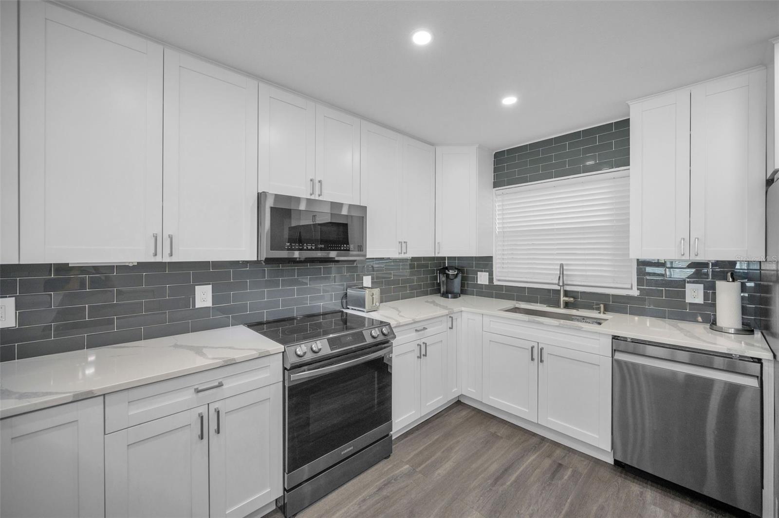 SYLVETTE CONDO - Residential Lease