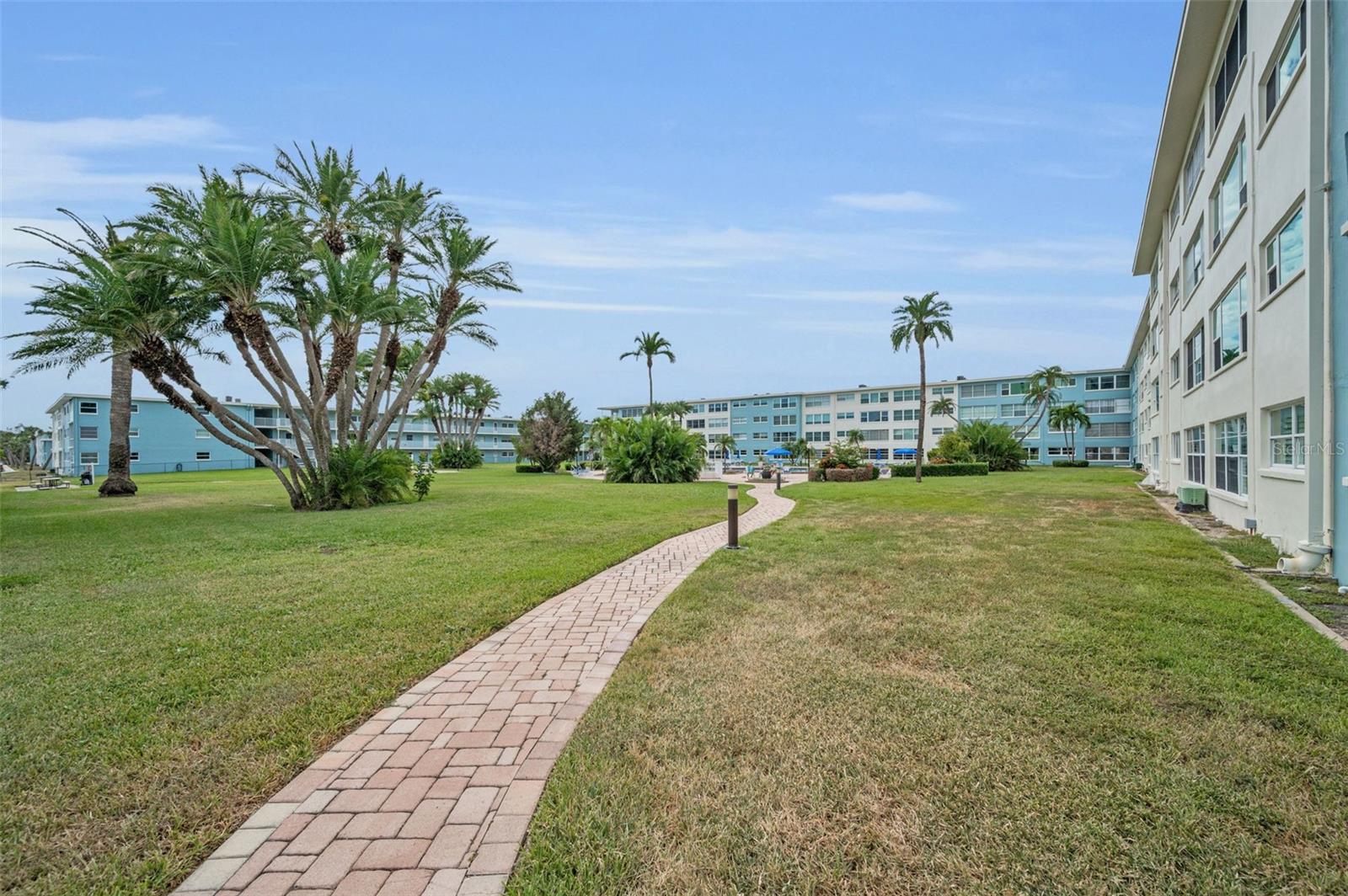 SYLVETTE CONDO - Residential Lease