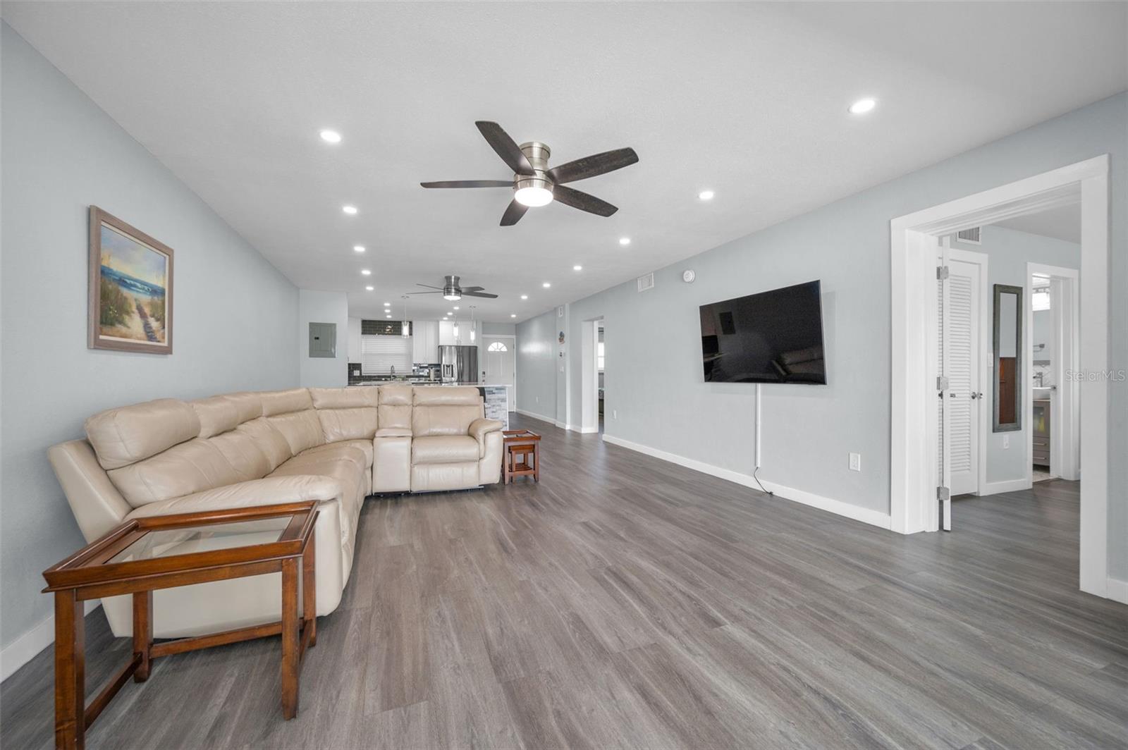 SYLVETTE CONDO - Residential Lease