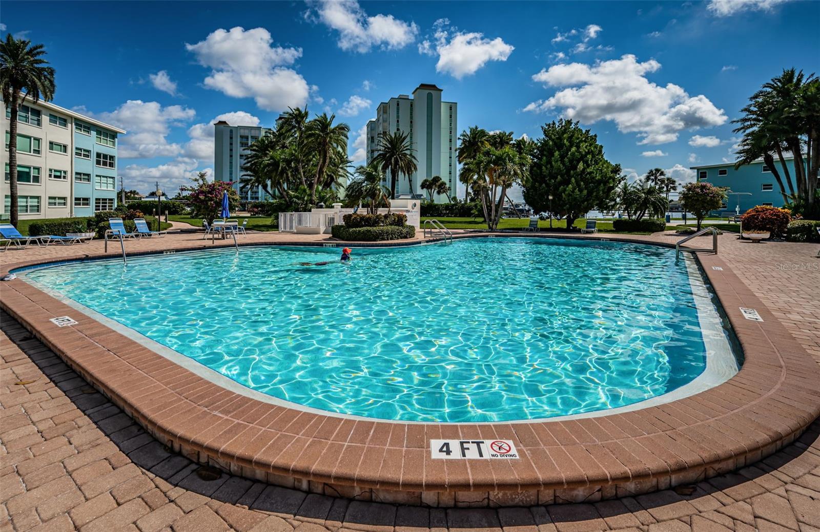 SYLVETTE CONDO - Residential Lease