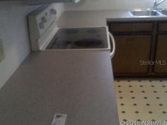 Mary E Arnaus Sub - Residential Lease