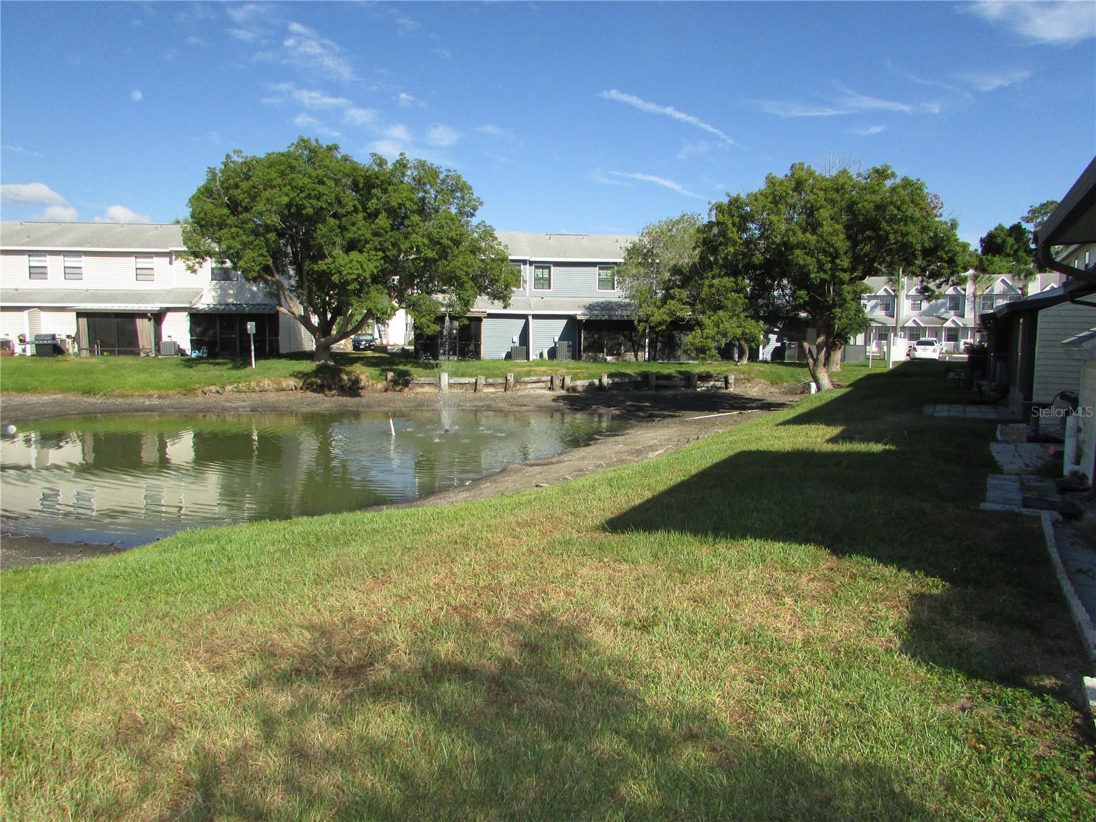 HAMPTON PARK TWNHMS UN 1 - Residential Lease